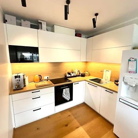 Apartman Cozy By The River *