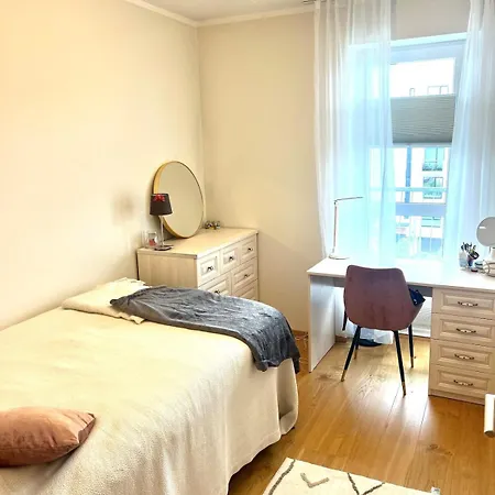 Cozy By The River Apartman *